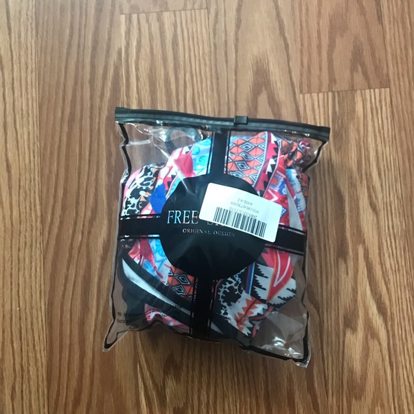 One Piece Swimsuit - Picture 5 of 7